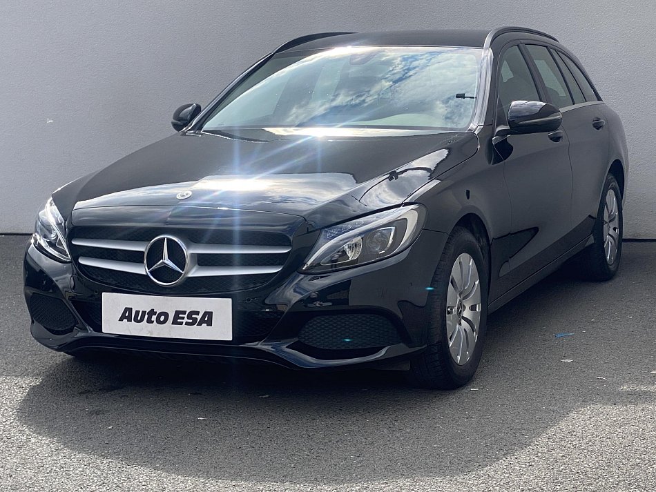 Mercedes-Benz Třída C 2.0CDi  C200