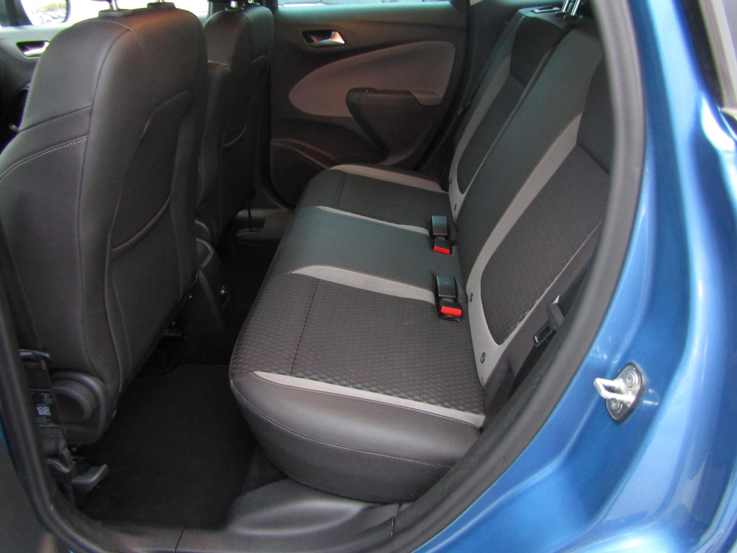 Vauxhall Crossland X, 2017 - pohled č. 10