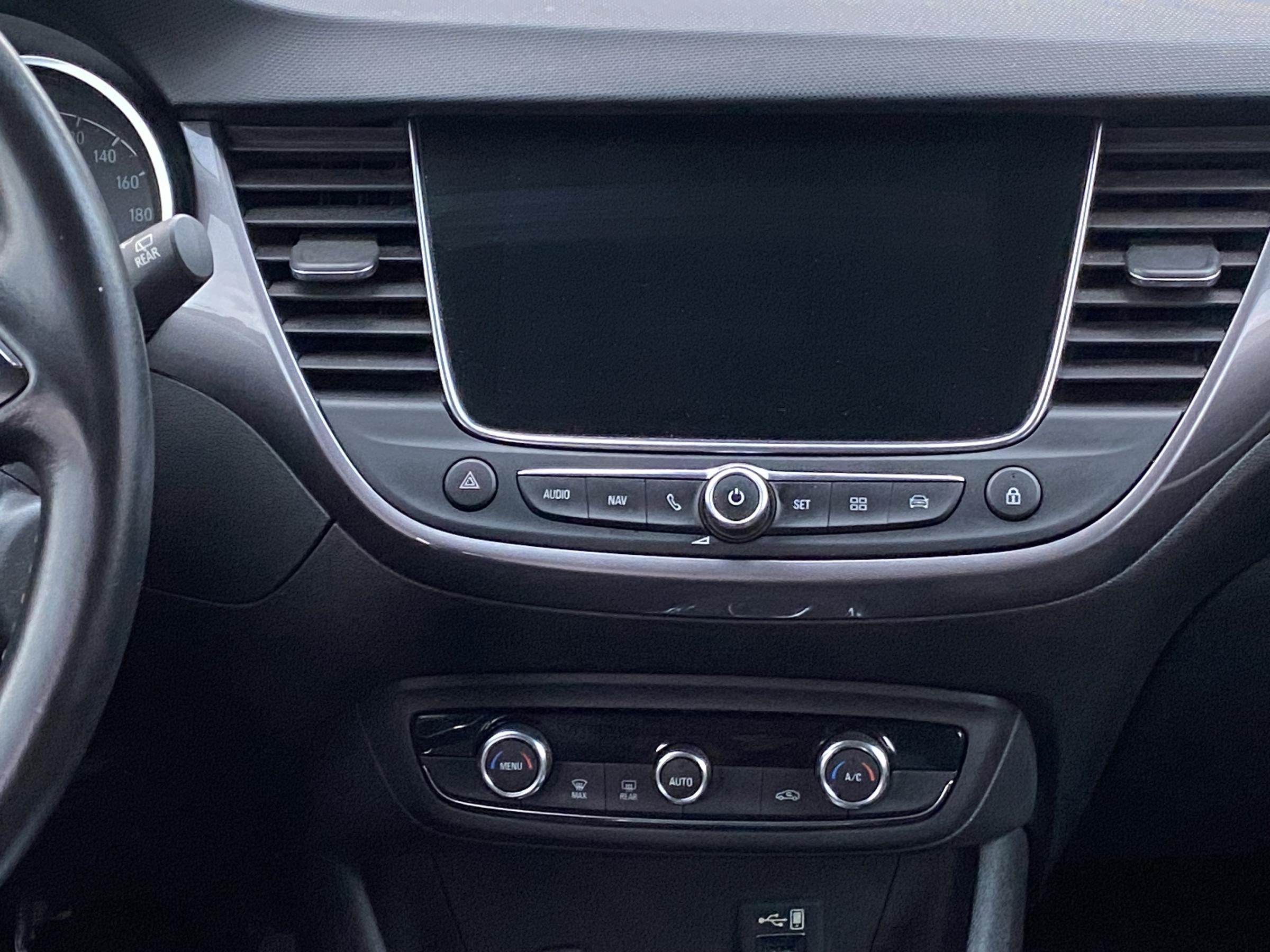 Vauxhall Crossland X, 2017 - pohled č. 11