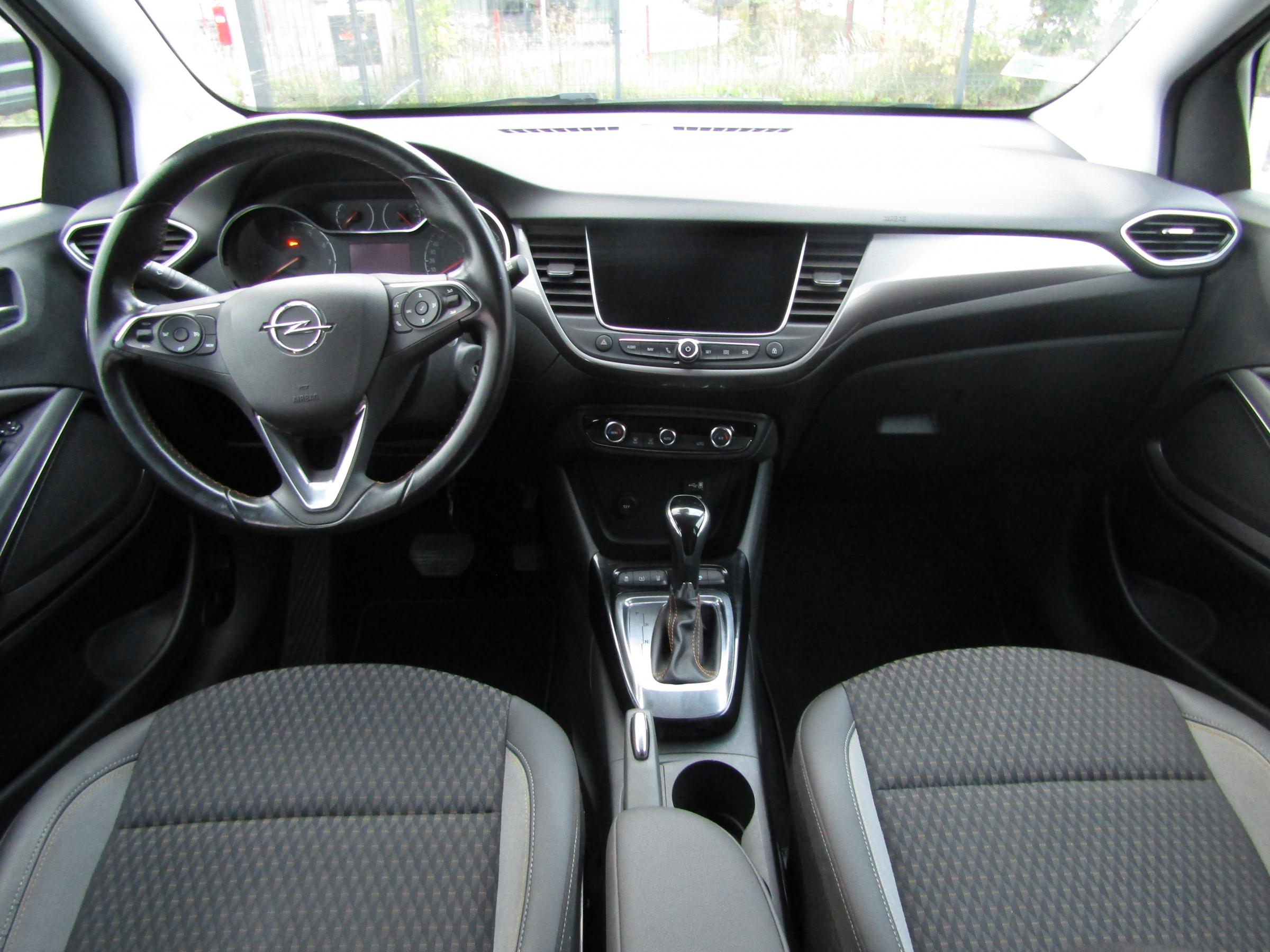 Vauxhall Crossland X, 2017 - pohled č. 8