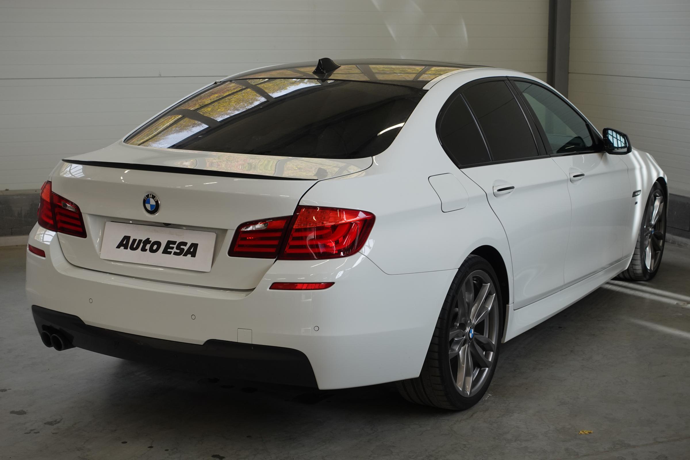 BMW Řada 5, 2011 - pohled č. 6