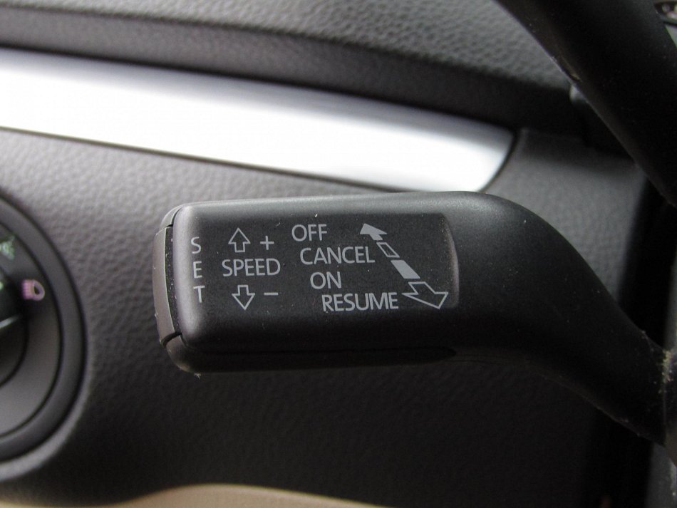 Volkswagen Sharan 2.0 TDi  7míst