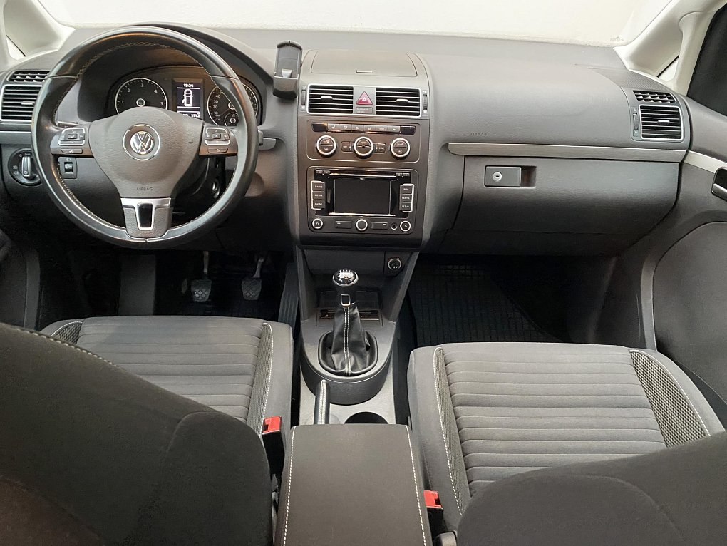 Volkswagen Touran 2.0 TDi 