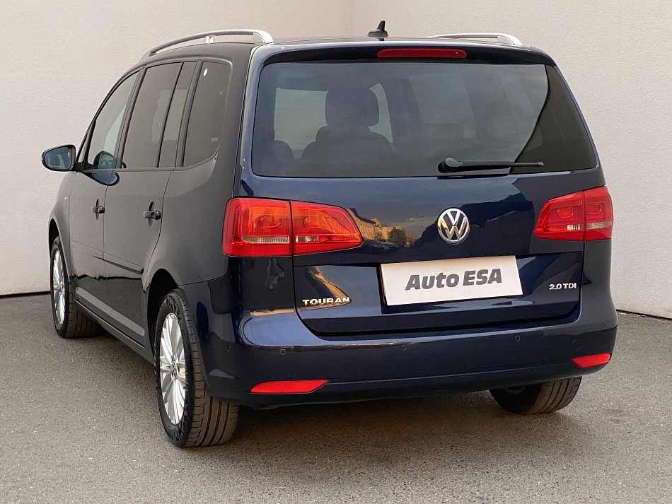 Volkswagen Touran 2.0 TDi 