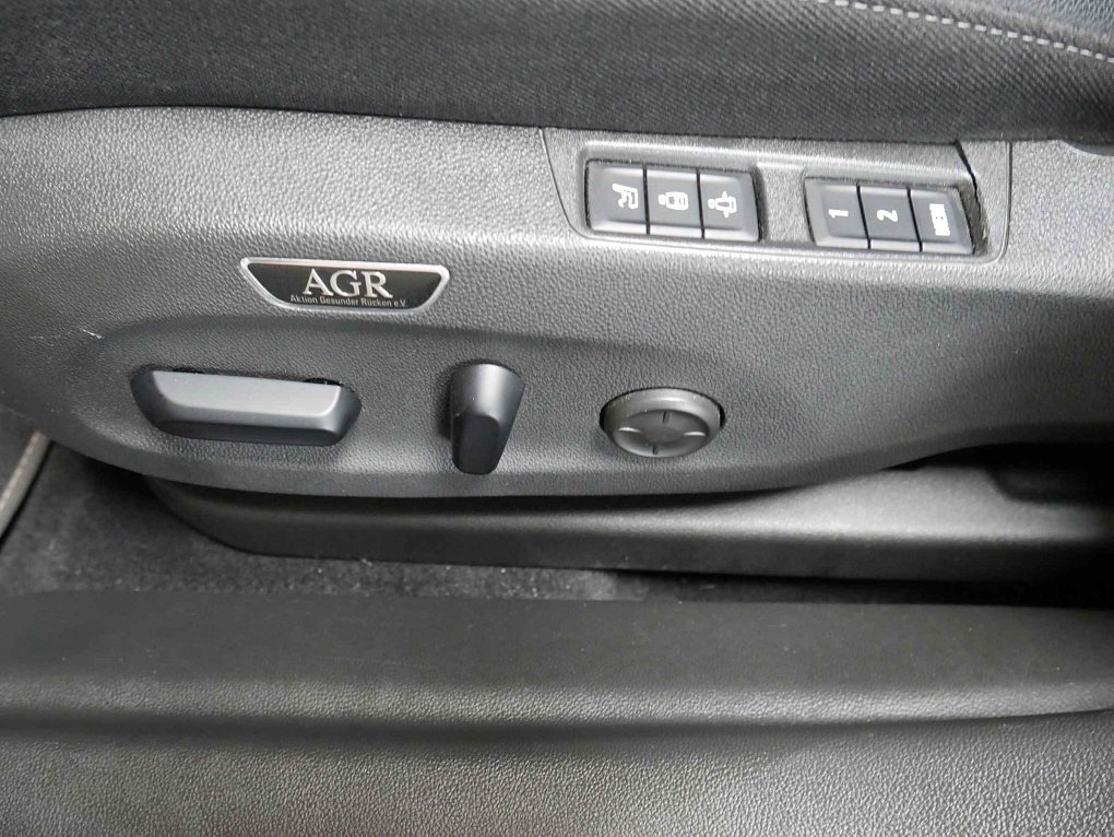Opel Insignia 2.0CDTi 