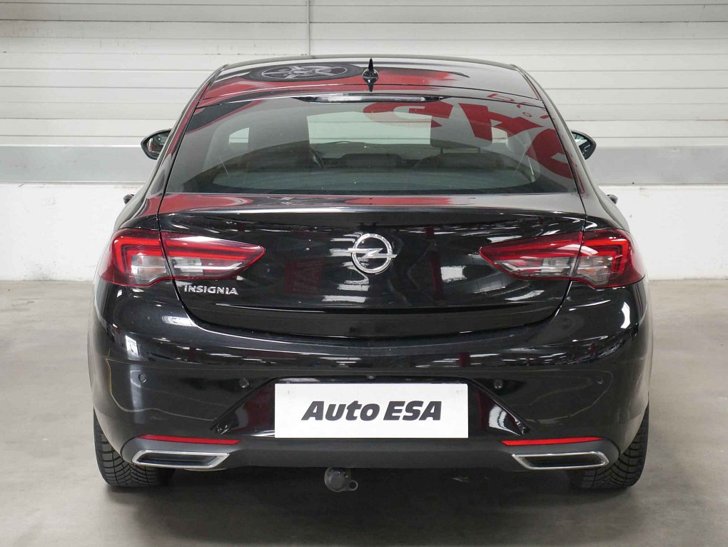 Opel Insignia 2.0CDTi 