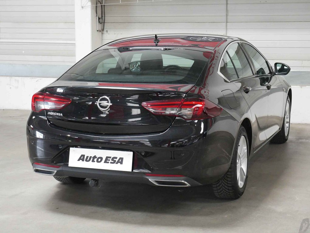 Opel Insignia 2.0CDTi 
