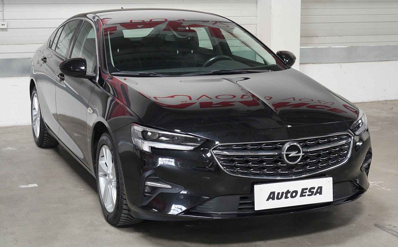 Opel Insignia 2.0CDTi 