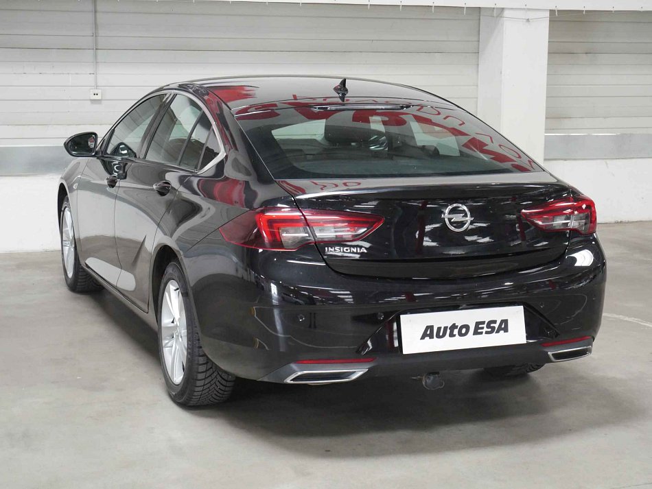 Opel Insignia 2.0CDTi 