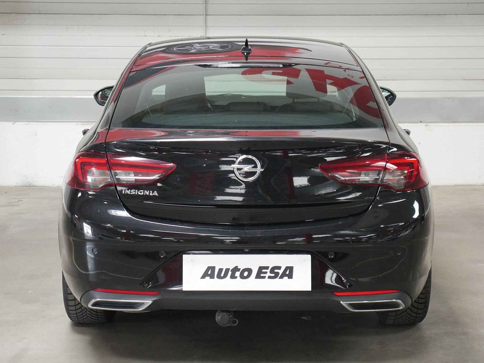 Opel Insignia 2.0CDTi 