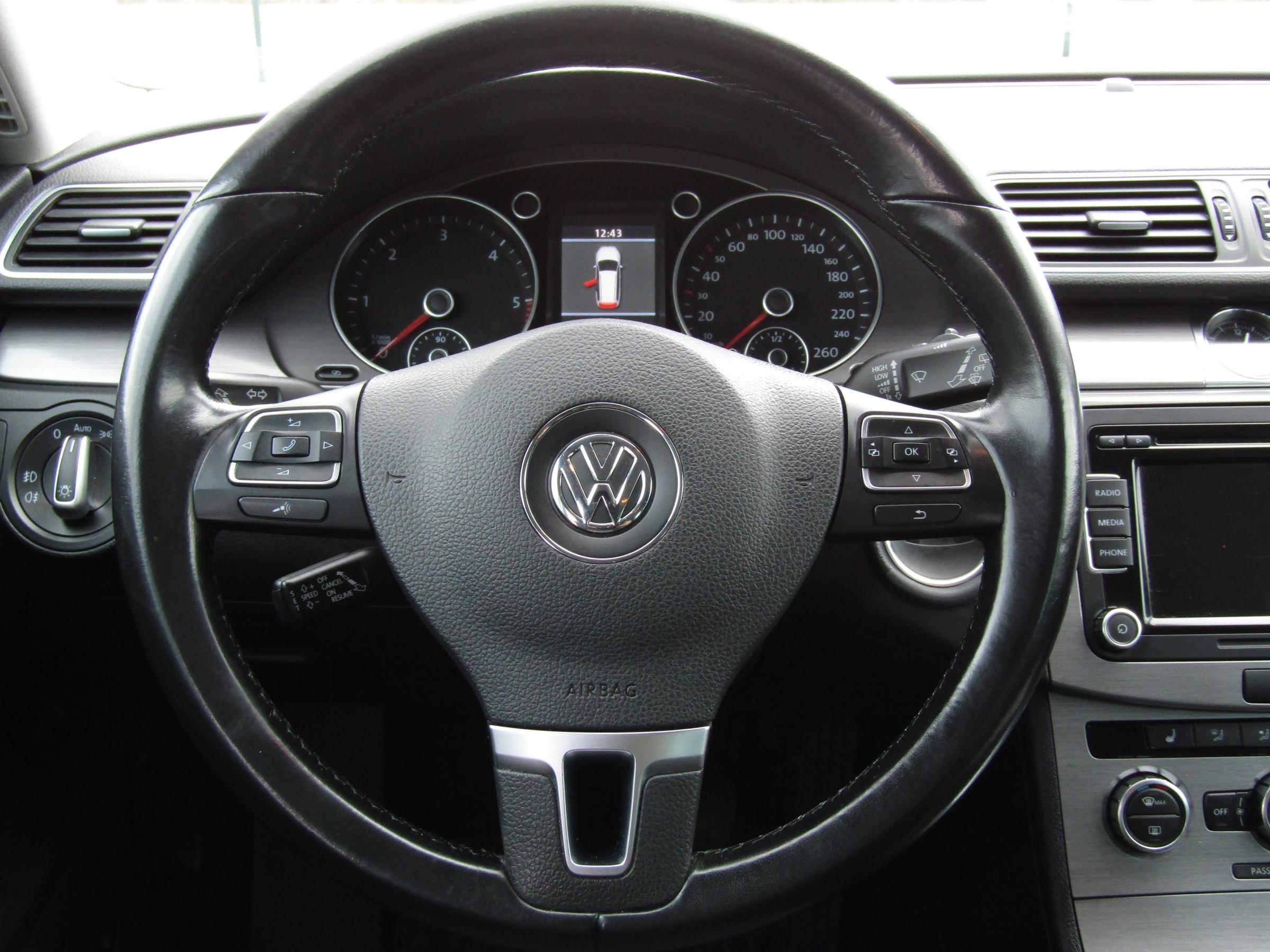 Volkswagen Passat, 2012 - pohled č. 12