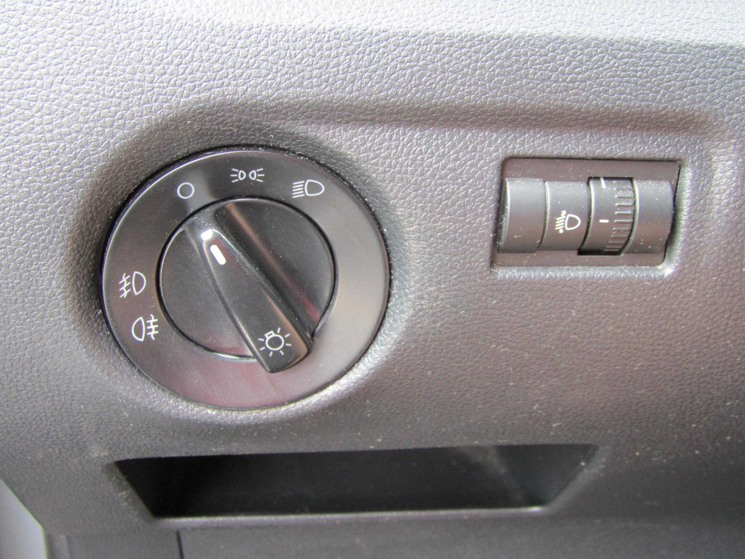 Škoda Fabia II, 2011 - pohled č. 16