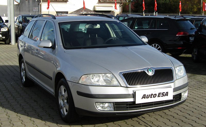 Škoda Octavia II 1.6 FSi 