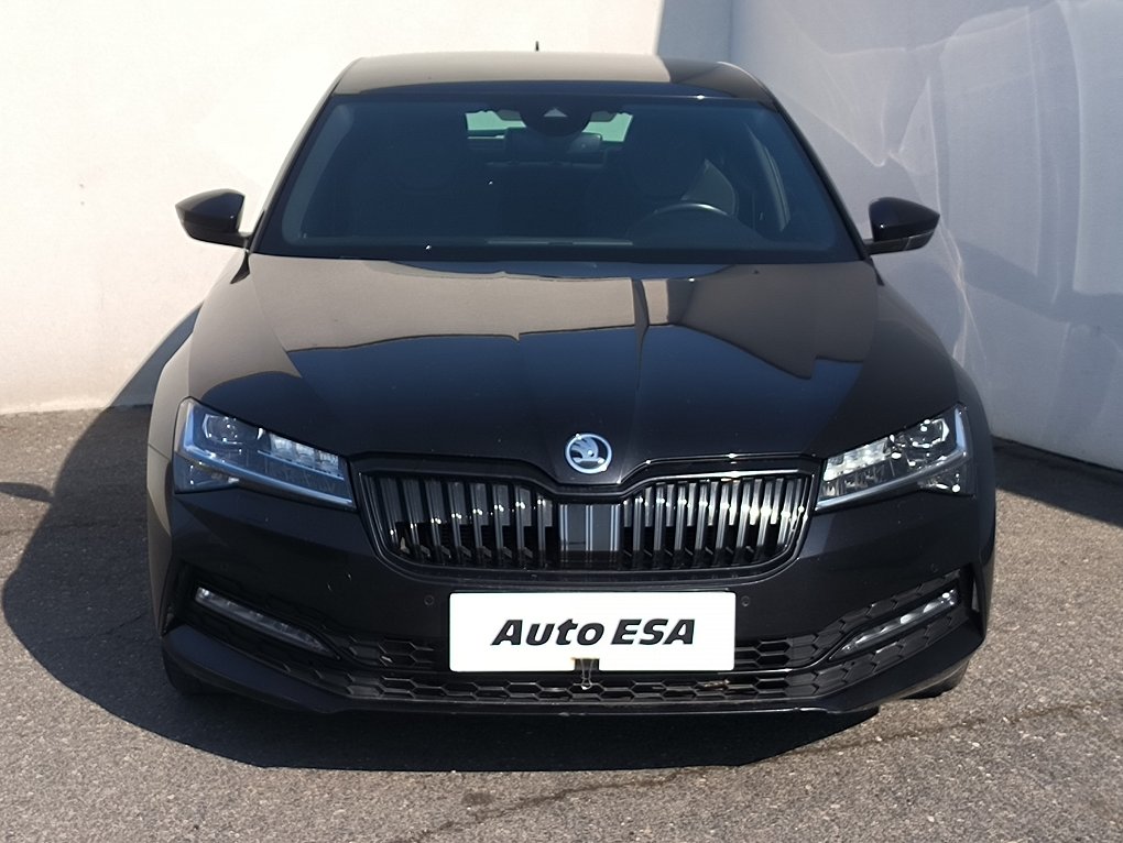 Škoda Superb III 2.0 TSi SportLine