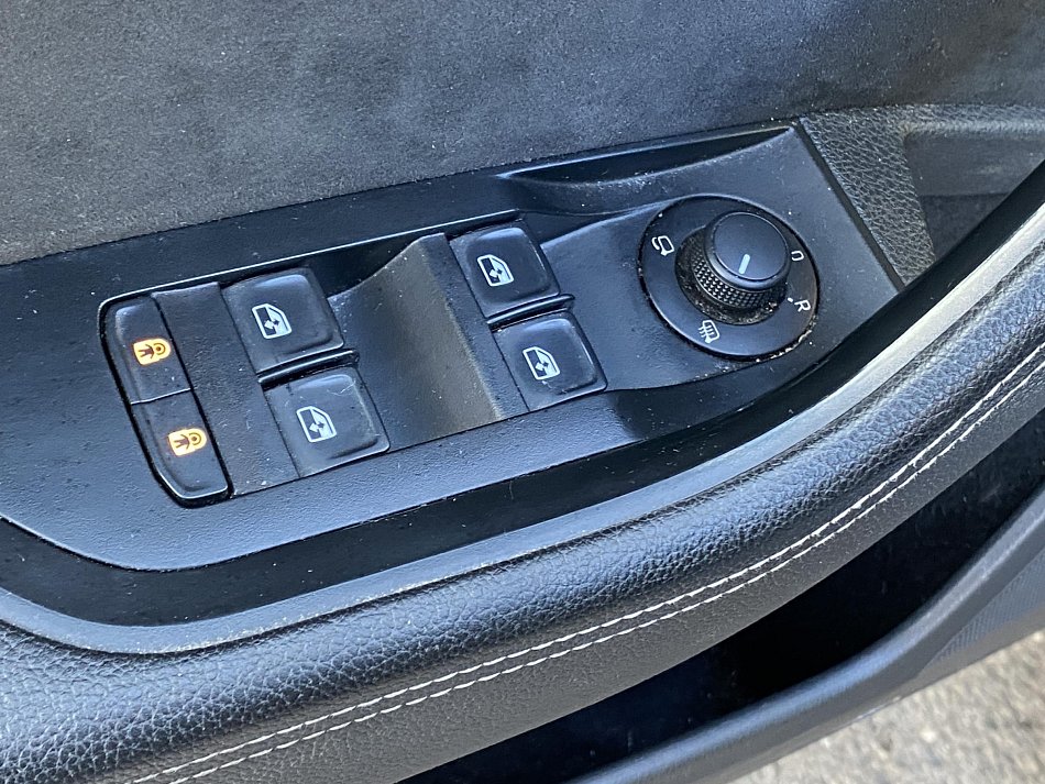 Škoda Superb III 2.0 TSi SportLine