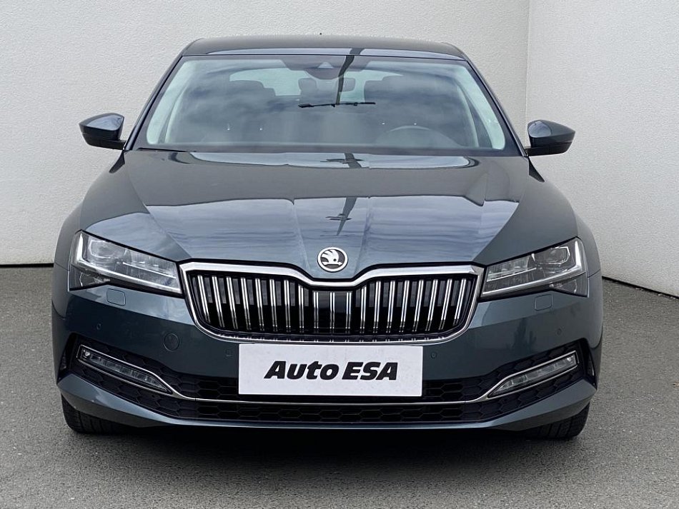 Škoda Superb III 2.0 TSi SportLine