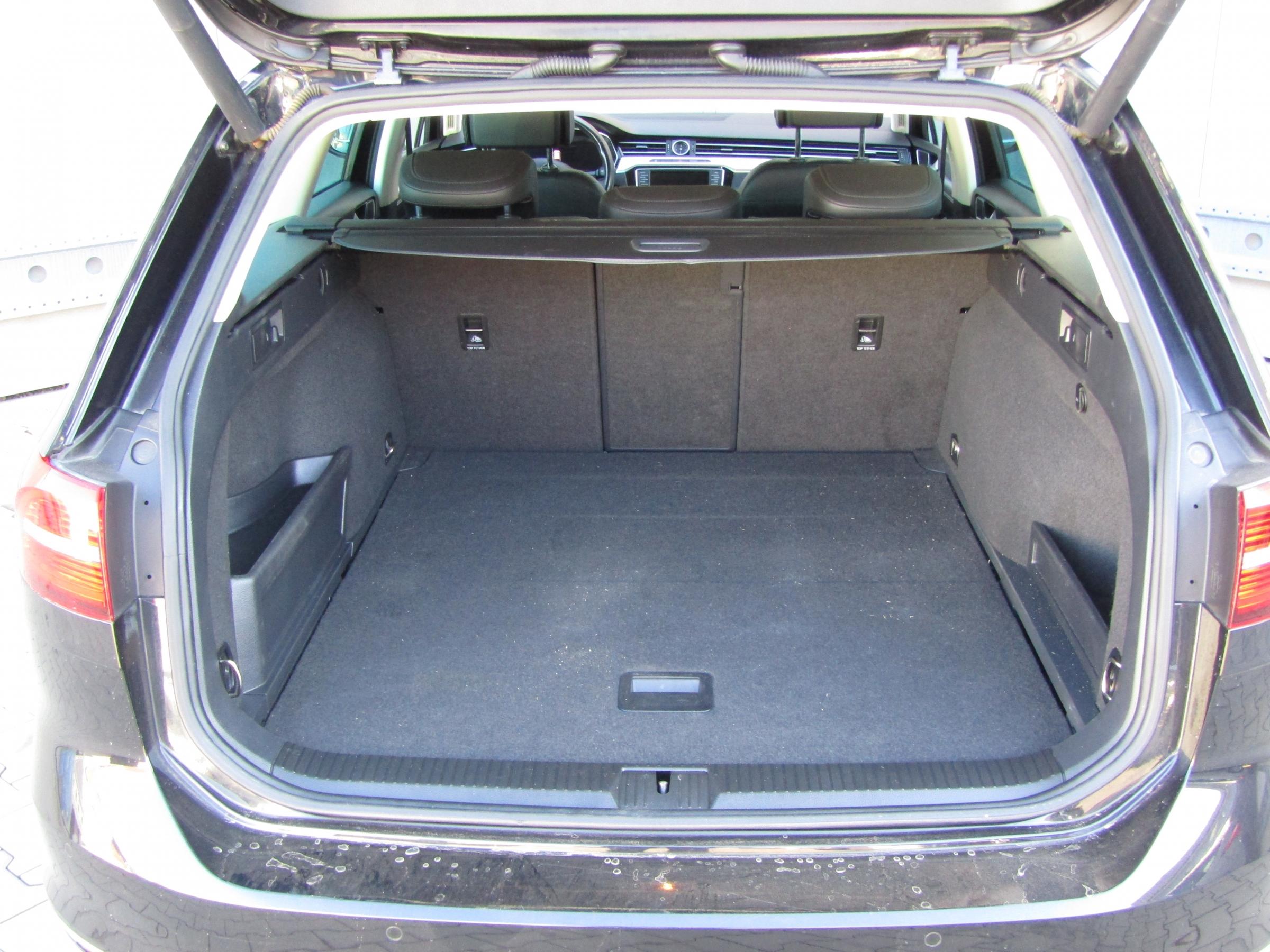 Volkswagen Passat, 2014 - pohled č. 7