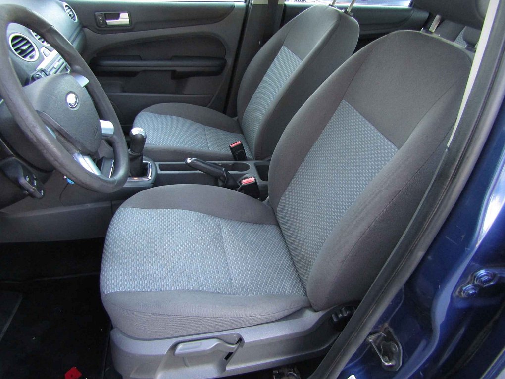 Ford Focus 1.6i 