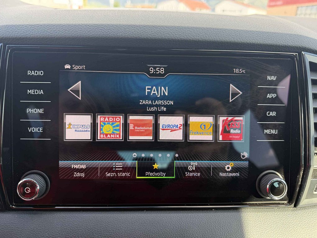 Škoda Karoq 1.5 TSi SportLine