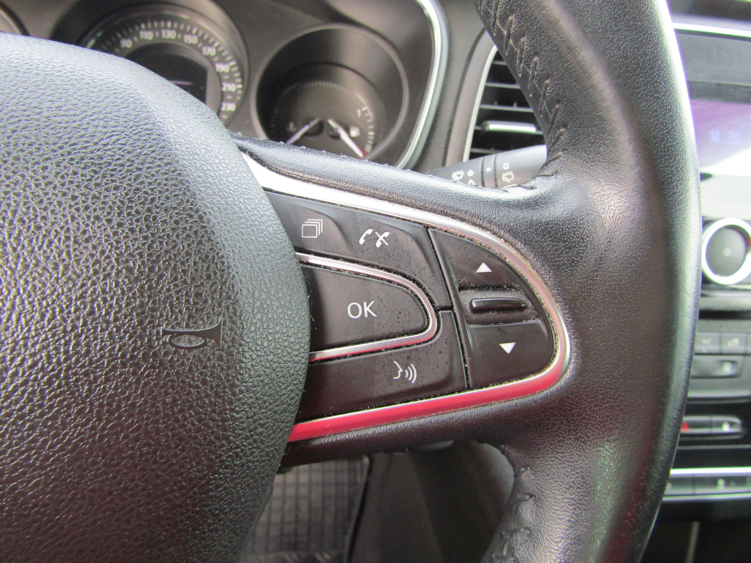 Renault Mégane, 2019 - pohled č. 15