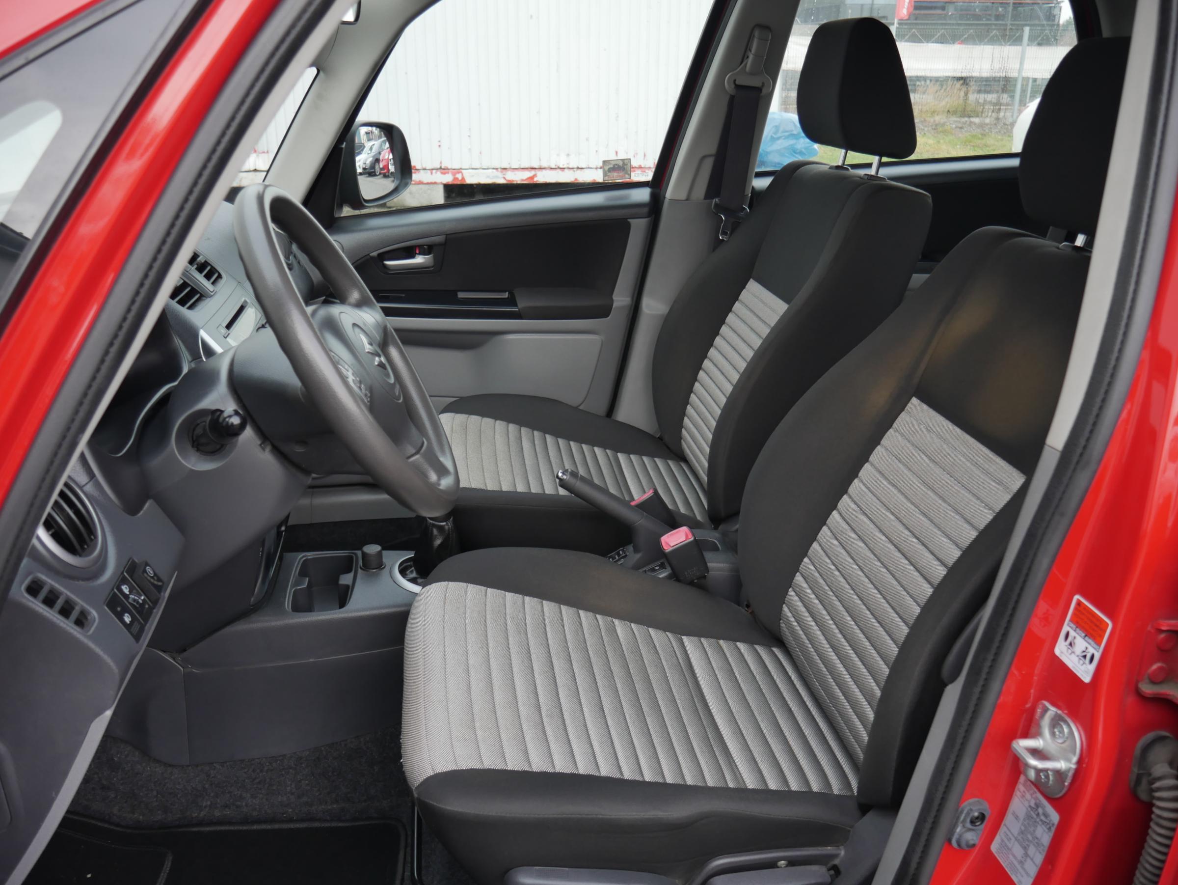 Suzuki SX4, 2014 - pohled č. 9