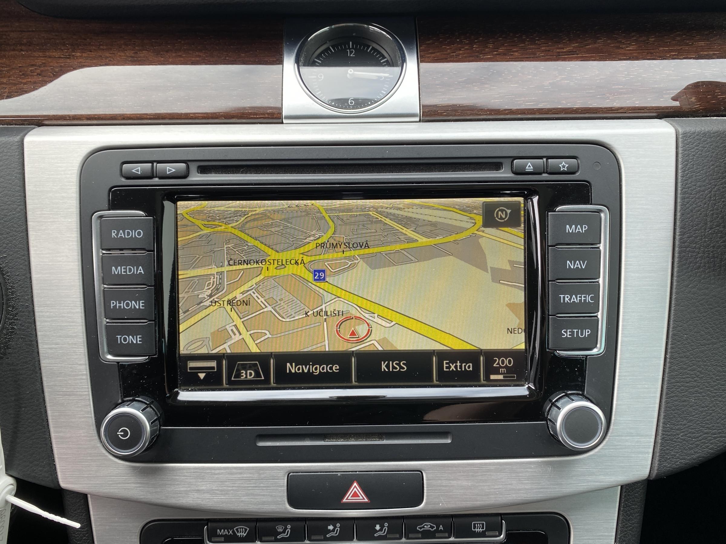 Volkswagen Passat, 2010 - pohled č. 18