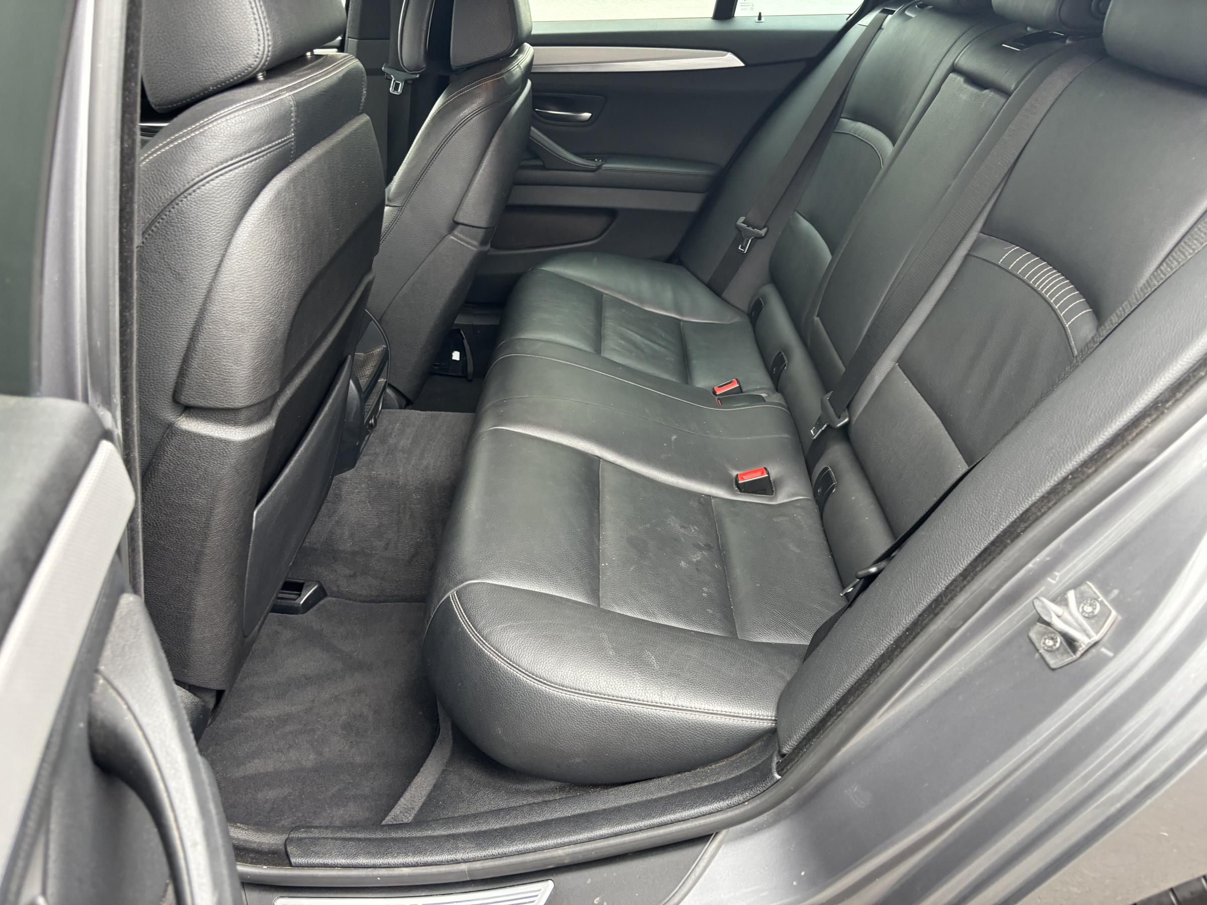 BMW Řada 5, 2014 - pohled č. 12