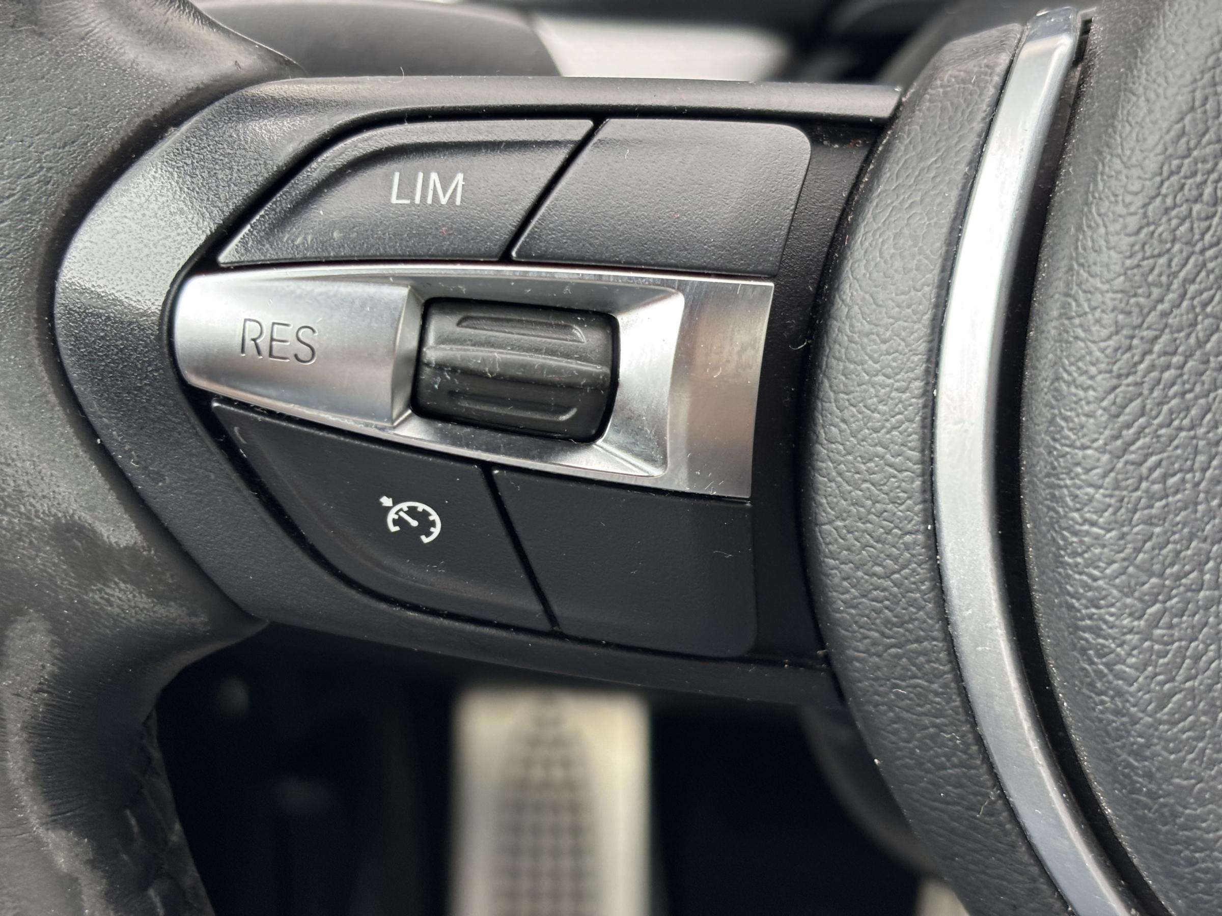 BMW Řada 5, 2014 - pohled č. 17