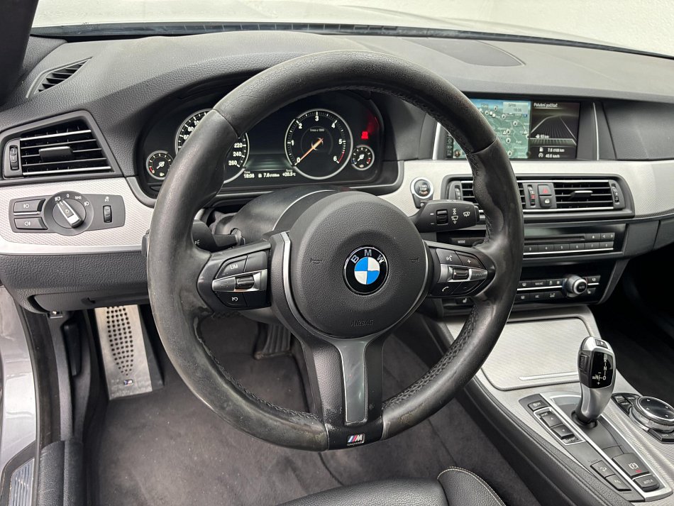 BMW Řada 5 3.0d M Paket 530d xDrive