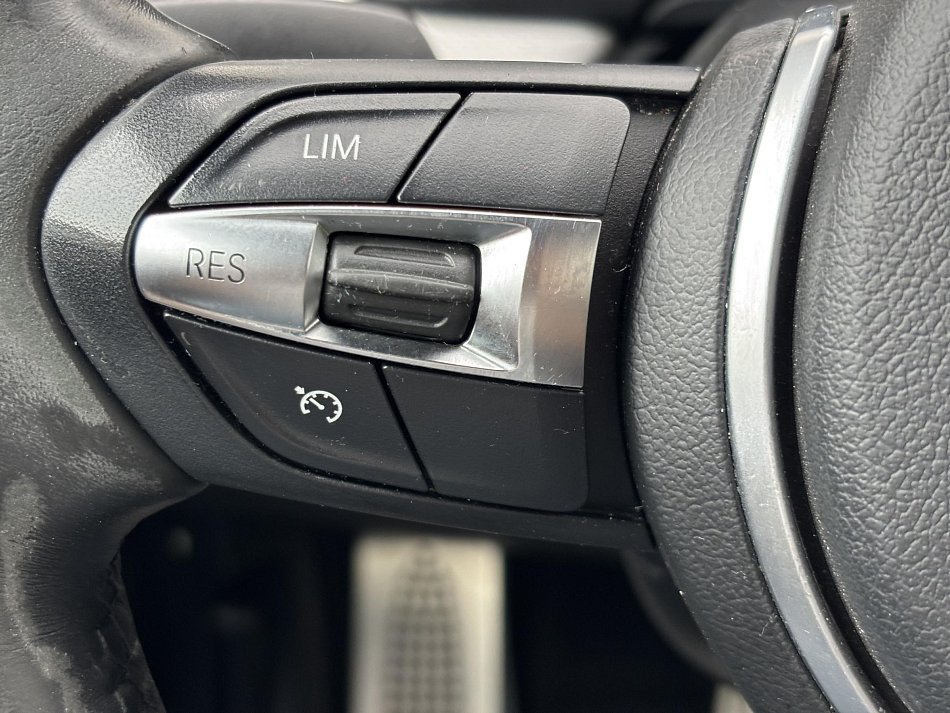 BMW Řada 5 3.0d M Paket 530d xDrive