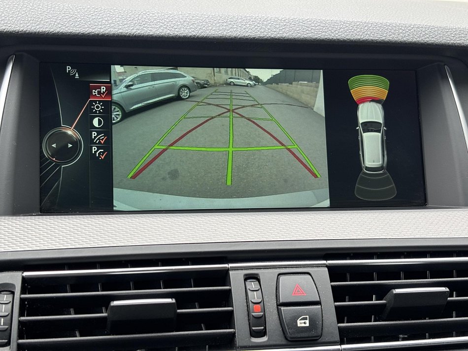 BMW Řada 5 3.0d M Paket 530d xDrive