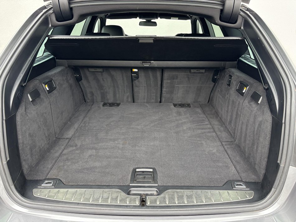 BMW Řada 5 3.0d M Paket 530d xDrive