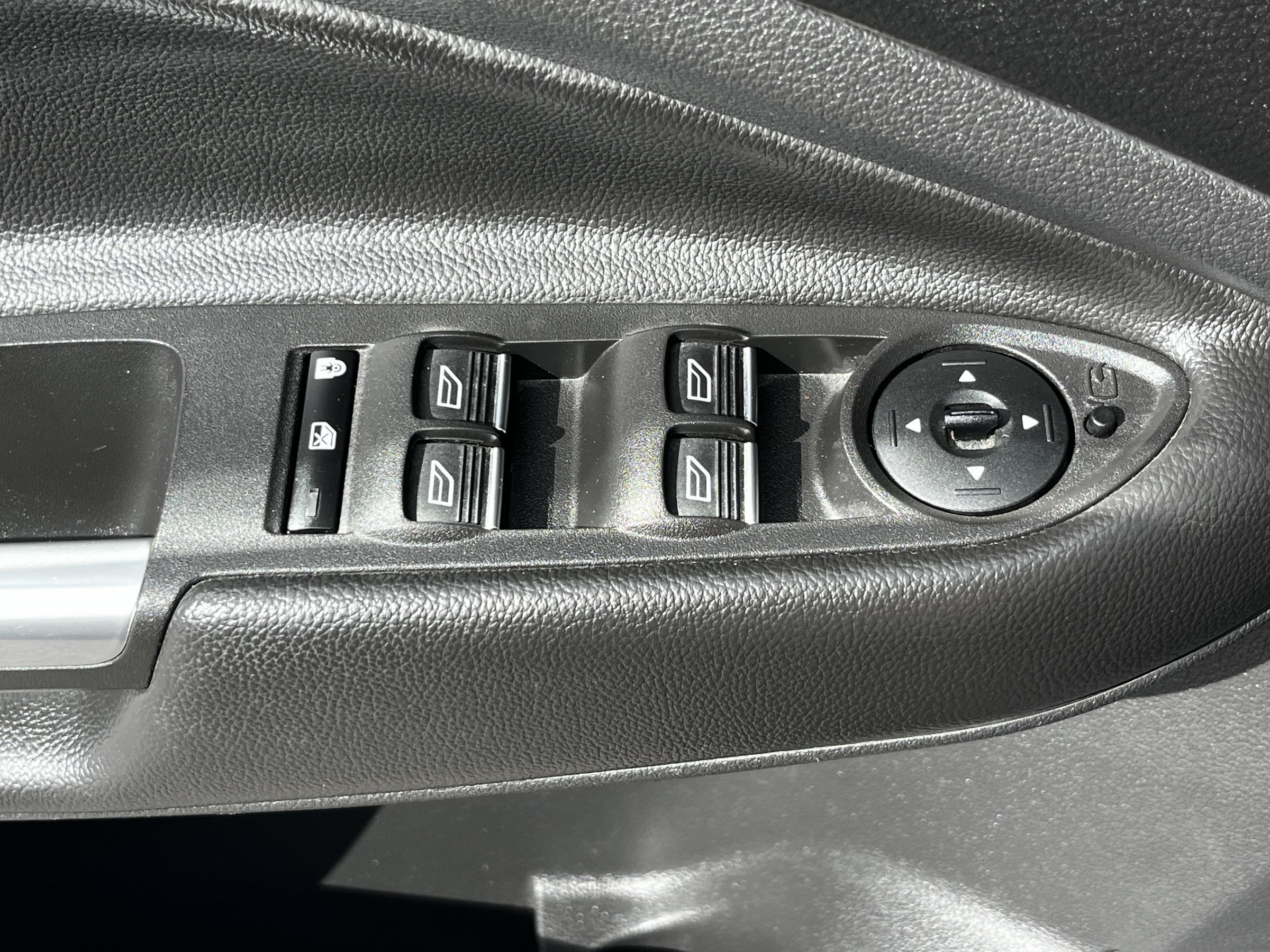 Ford Kuga, 2018 - pohled č. 21