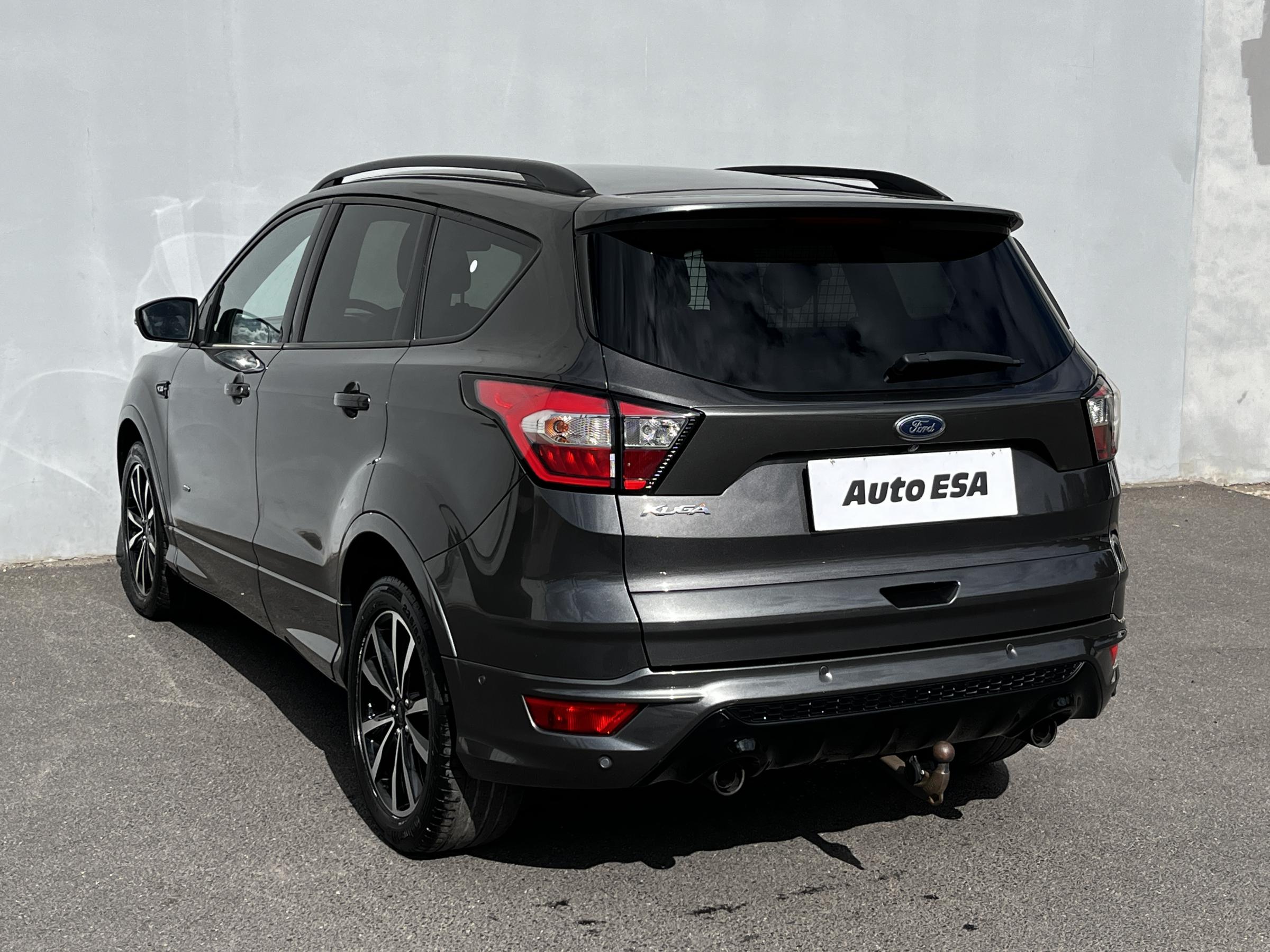 Ford Kuga, 2018 - pohled č. 4