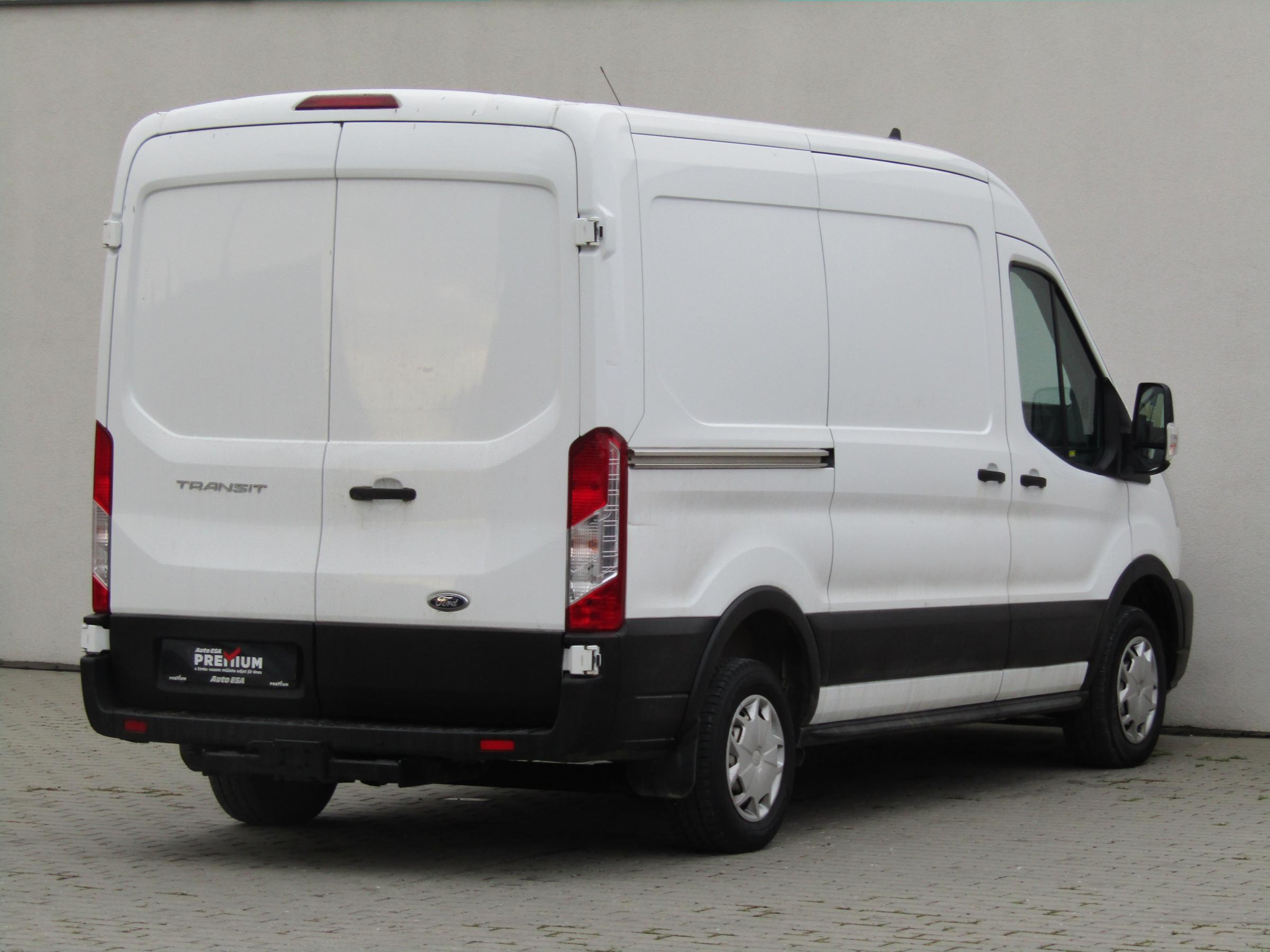 Ford Transit, 2022 - pohled č. 4
