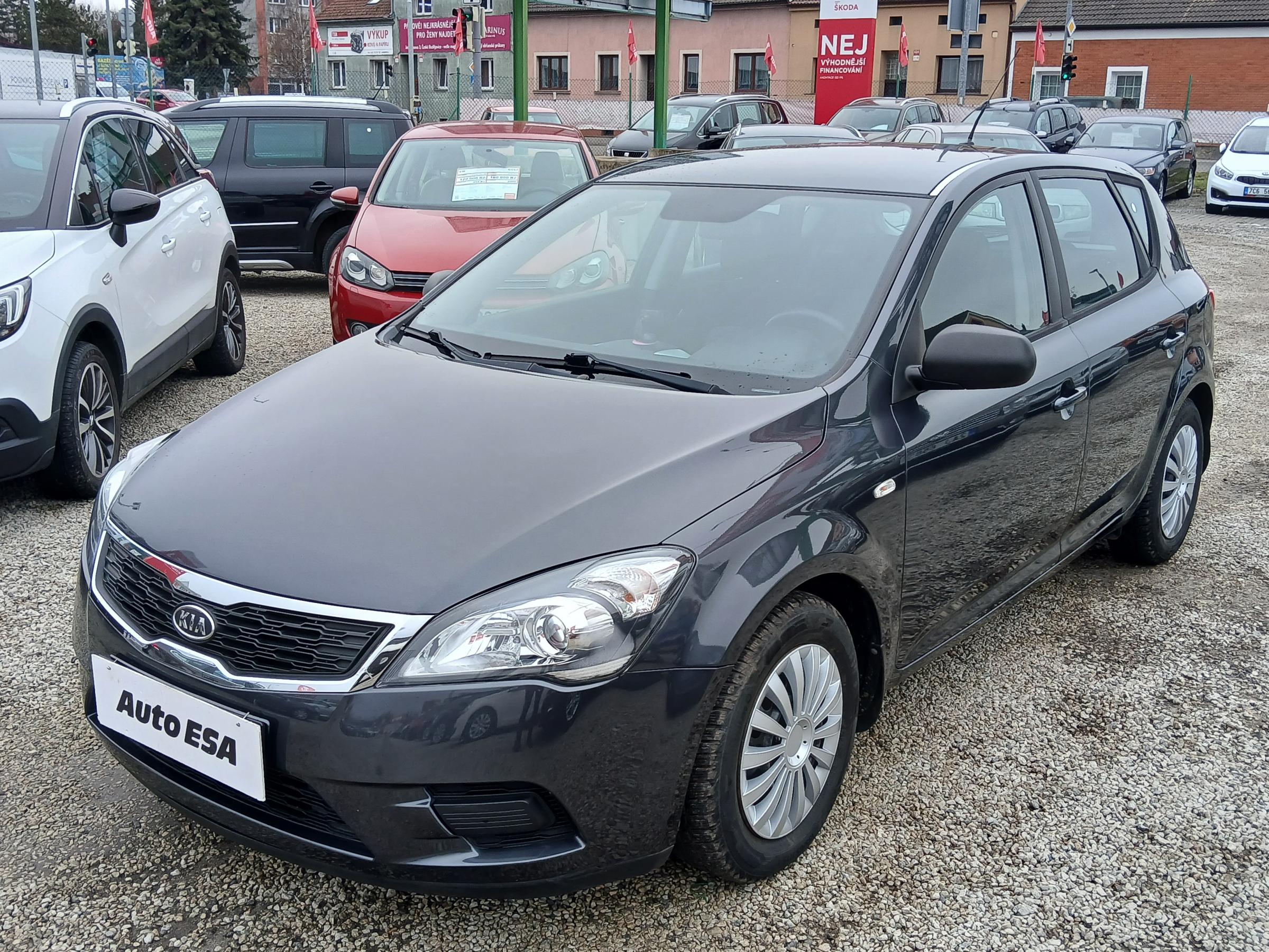 Kia Cee´d, 2010 - pohled č. 3