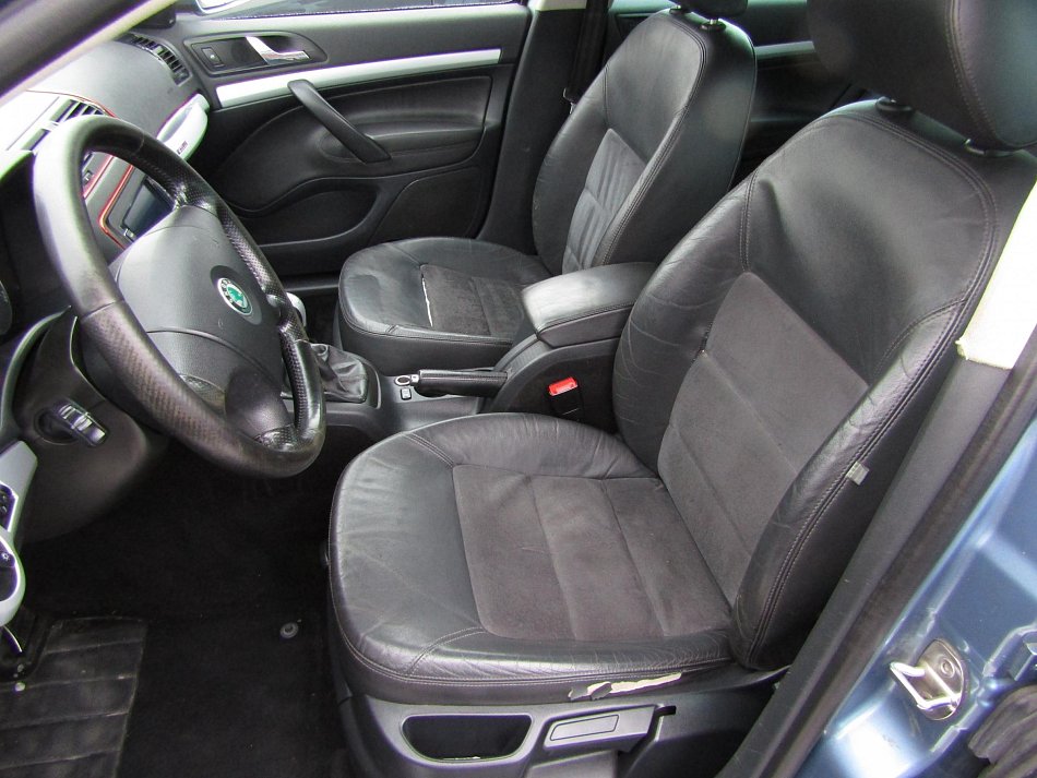 Škoda Octavia II 2.0 TDi  4x4