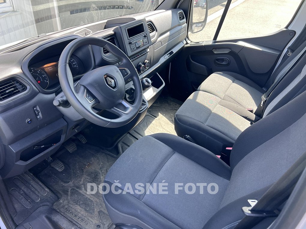 Renault Master 2.3dCi  PLACHTA
