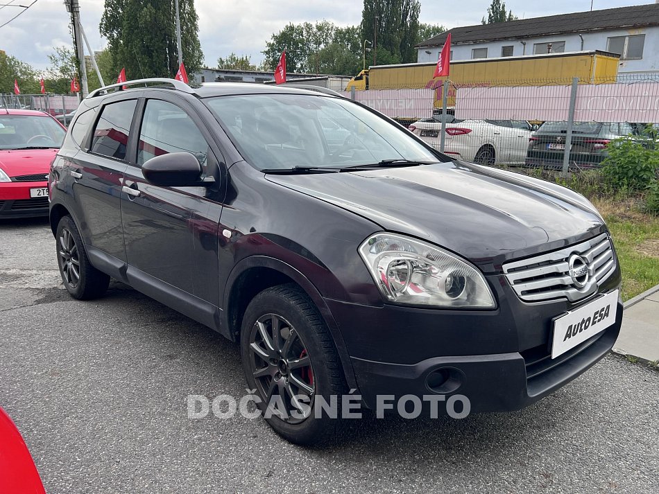 Nissan Qashqai 2.0 DCI  +2