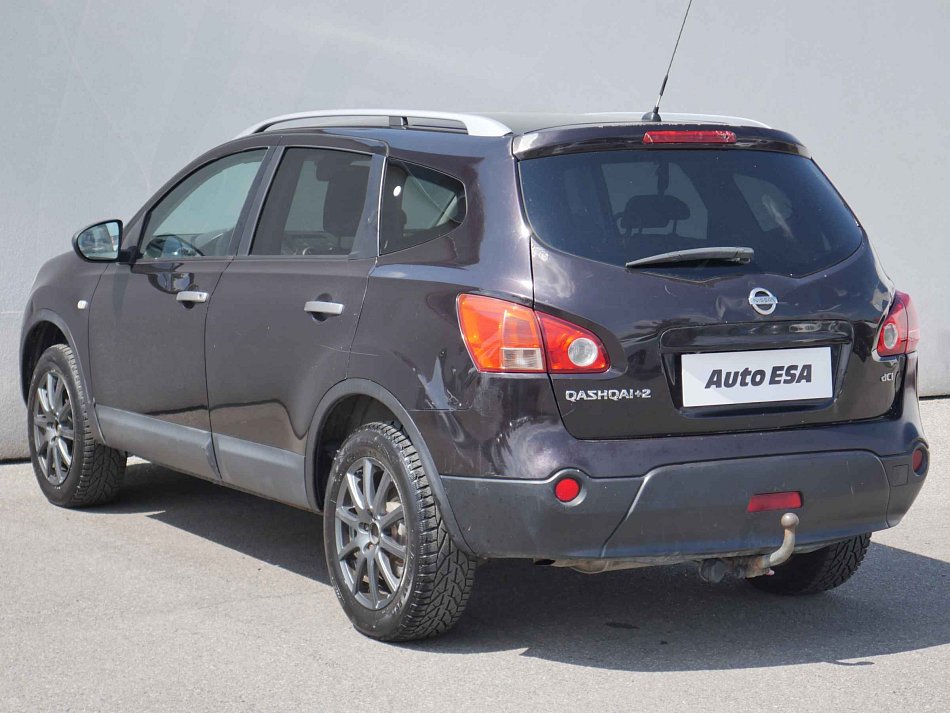 Nissan Qashqai 2.0 DCI  +2