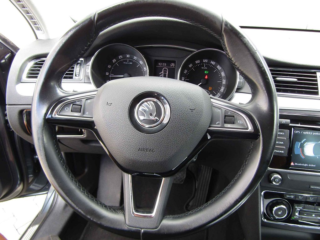 Škoda Superb II 2.0 TDi Elegance