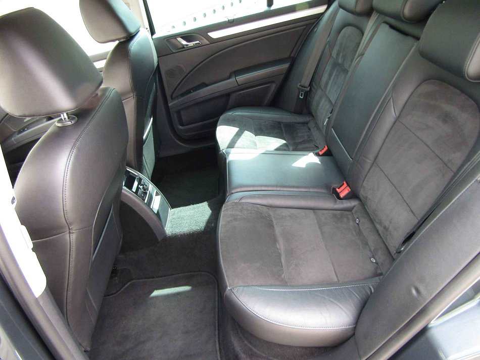 Škoda Superb II 2.0 TDi Elegance