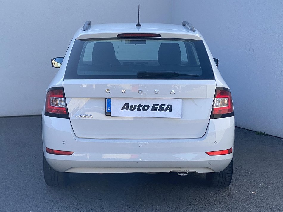 Škoda Fabia III 1.0 TSi Ambition