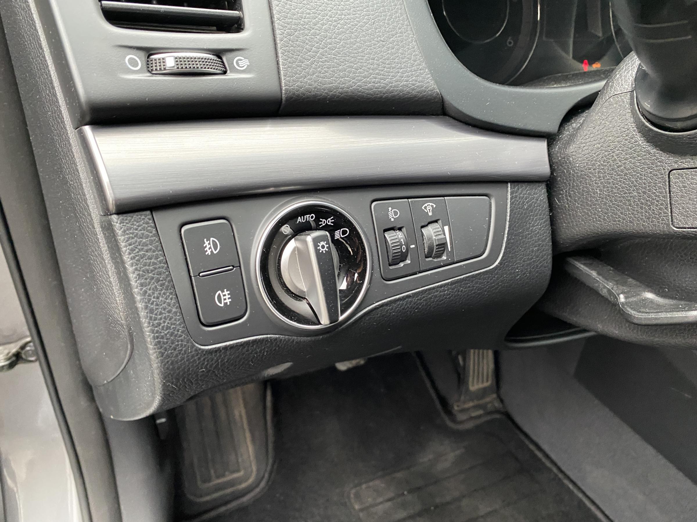 Hyundai i40, 2014 - pohled č. 15