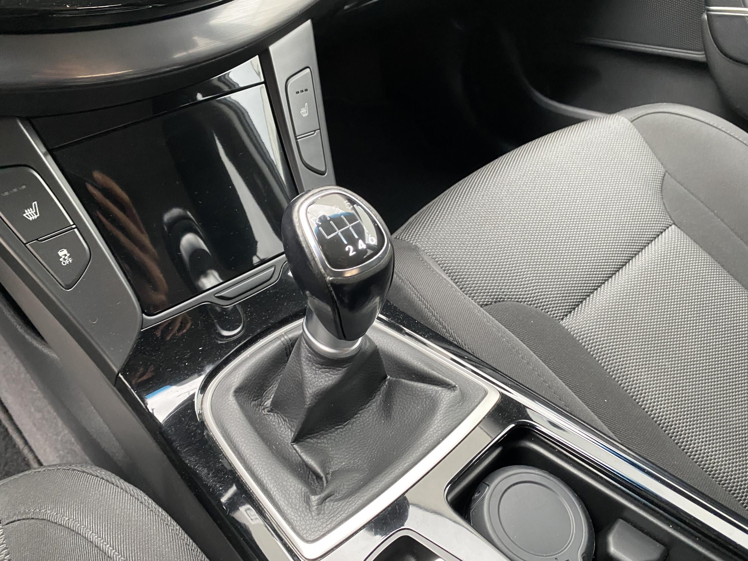 Hyundai i40, 2014 - pohled č. 16