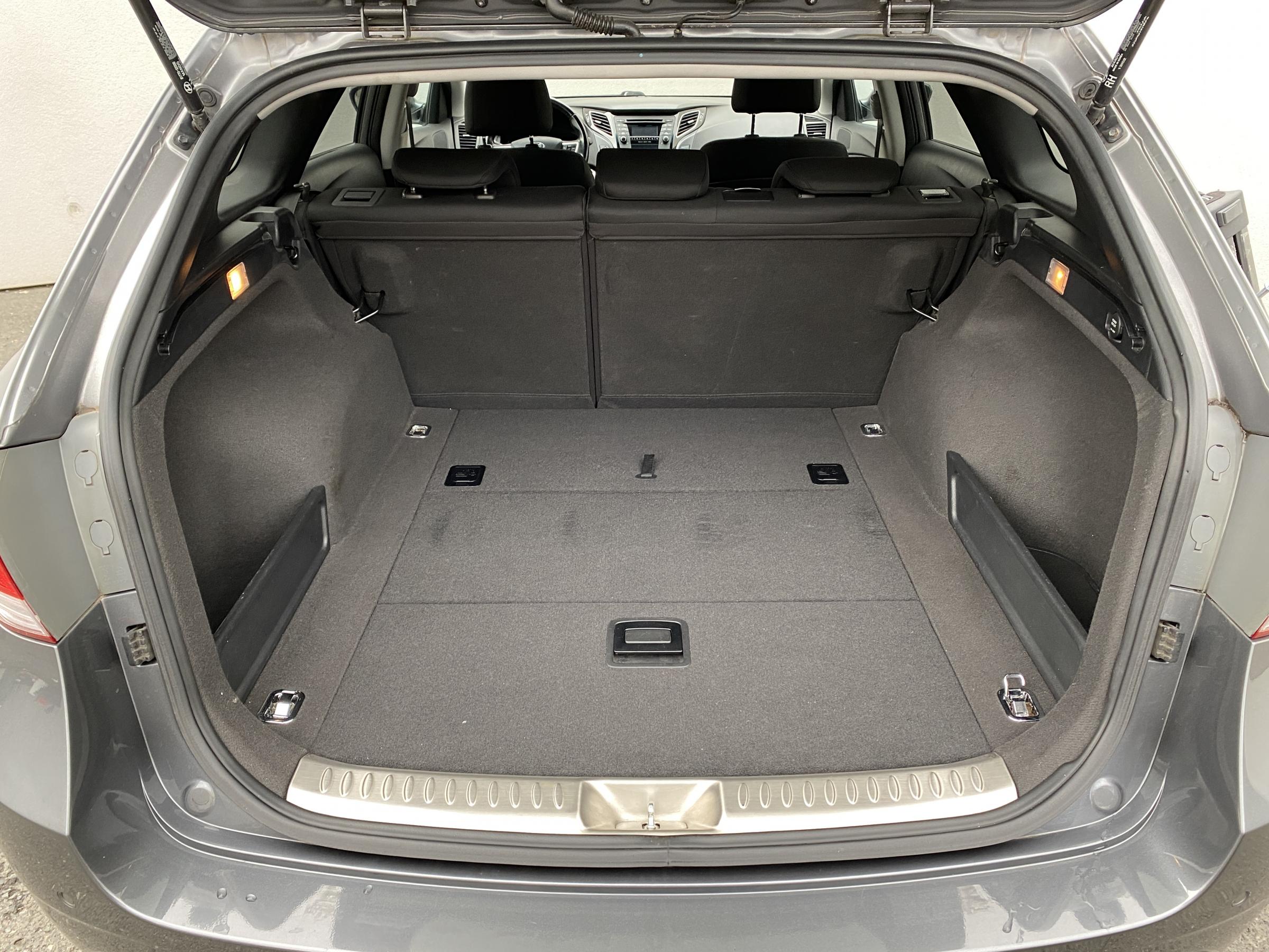 Hyundai i40, 2014 - pohled č. 7