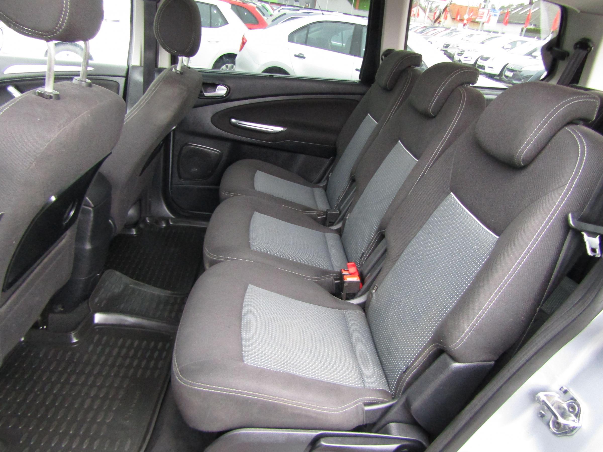 Ford Galaxy, 2015 - pohled č. 10