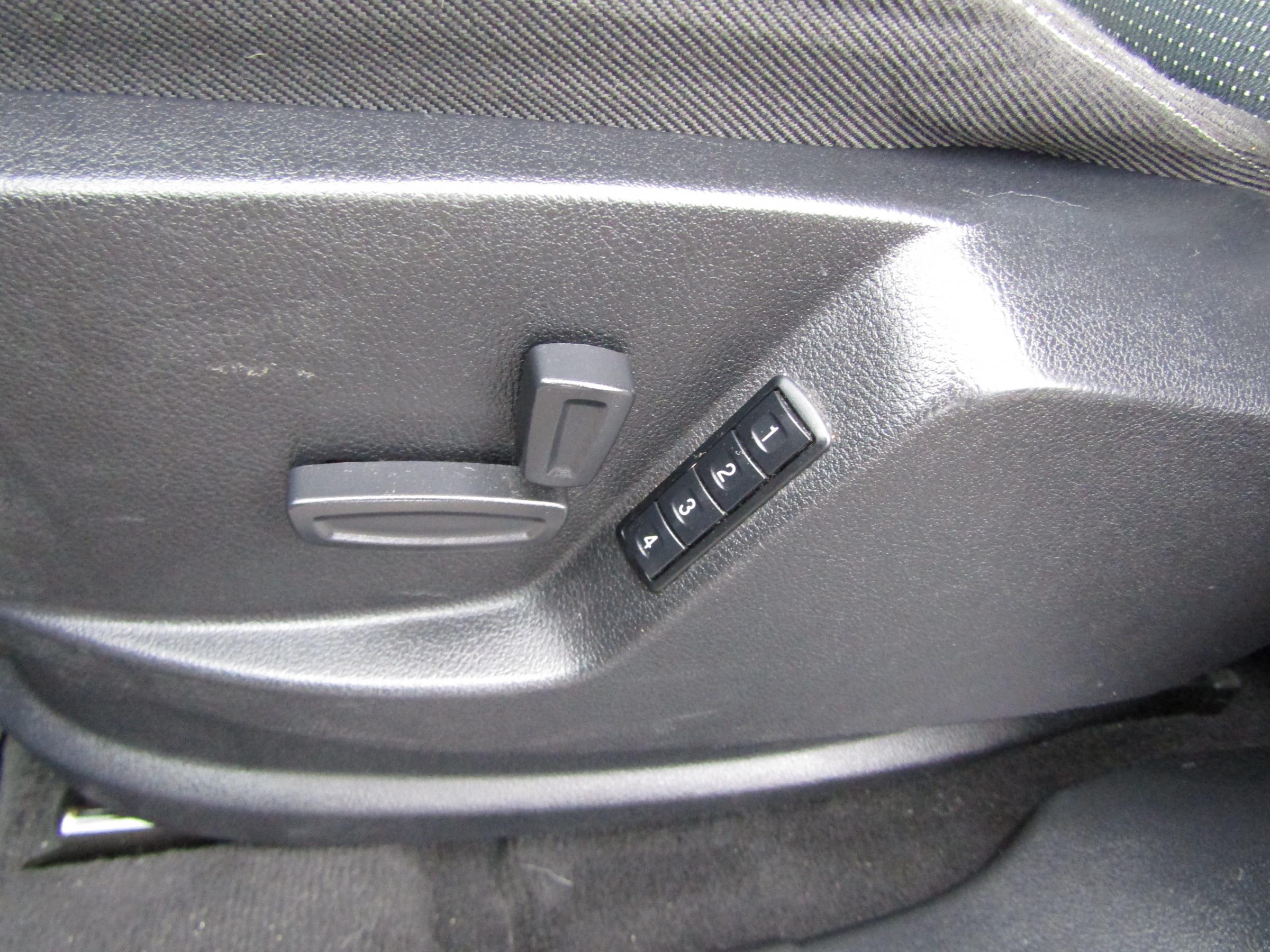 Ford Galaxy, 2015 - pohled č. 12