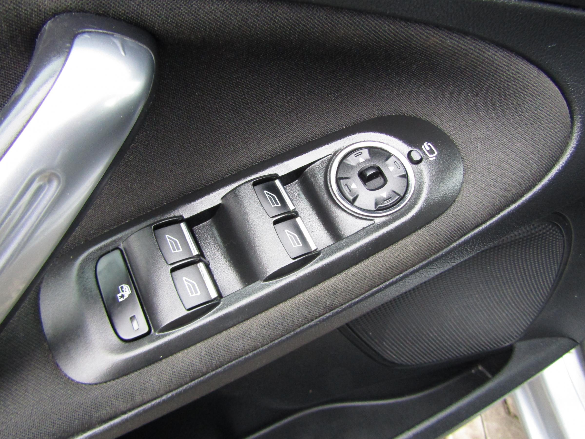 Ford Galaxy, 2015 - pohled č. 13