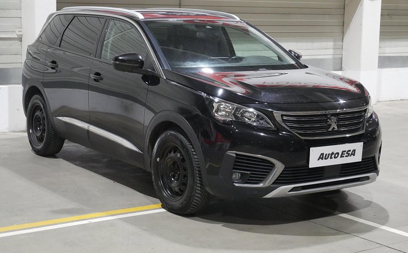 Peugeot 5008 1.5 HDi 